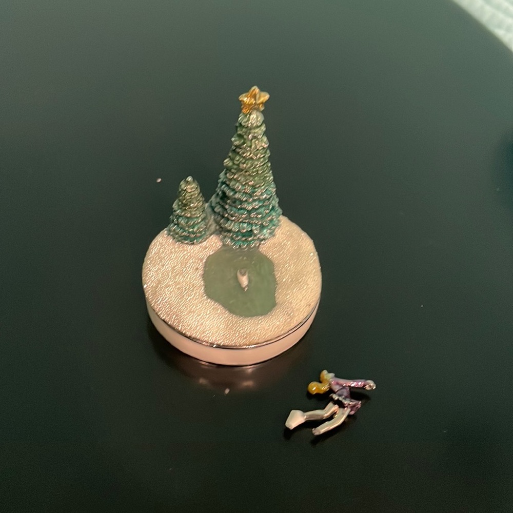 BROKEN Monet 2010 ice skater keepsake